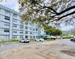 featured image of 2501 Riverside Dr #207A