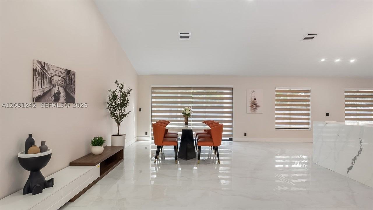 7350 Nw 54th Ct - Photo 3 of 23