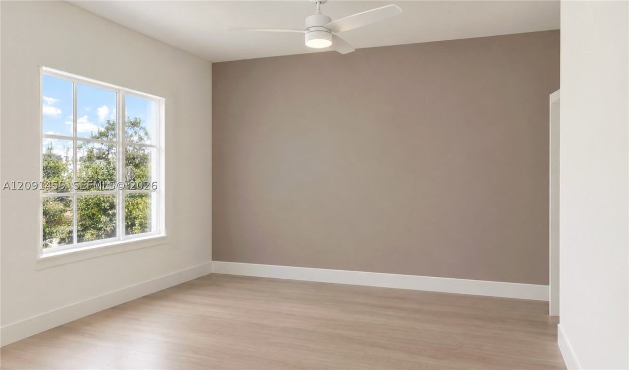 6861 Sw 44th St #309 - Photo 4 of 23