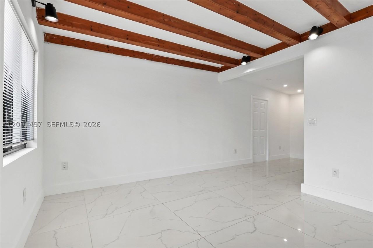 431 E 62nd St - Photo 6 of 20
