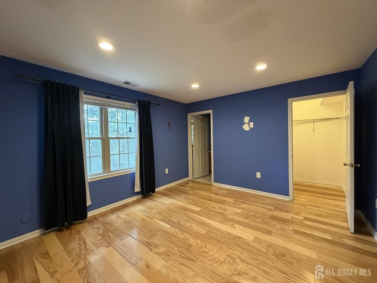 247 River Rd - Photo 5 of 24