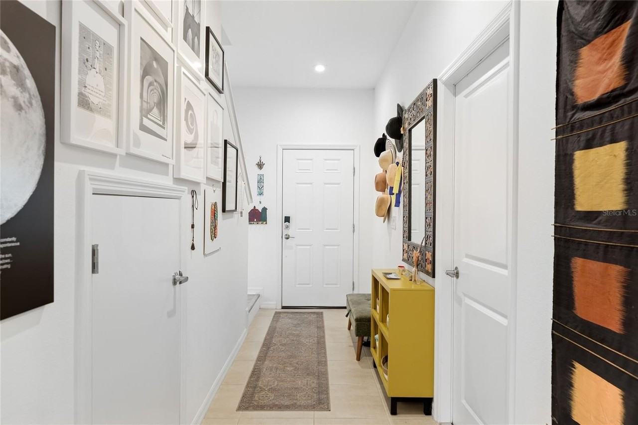 8605 Lunar Skye St - Photo 6 of 29
