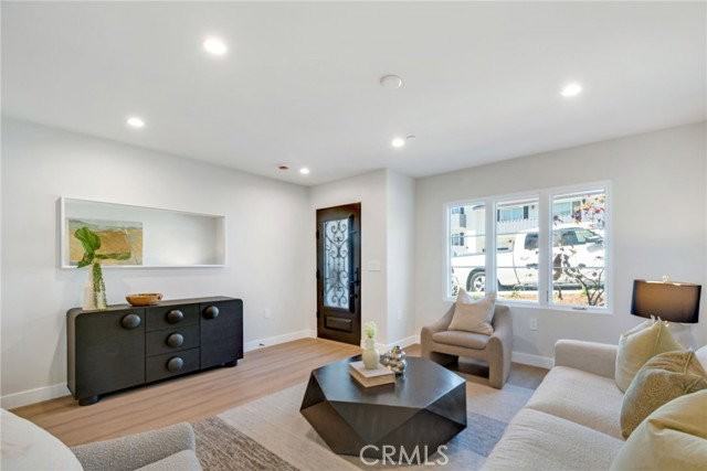 501 Elena Ln #B - Photo 7 of 8