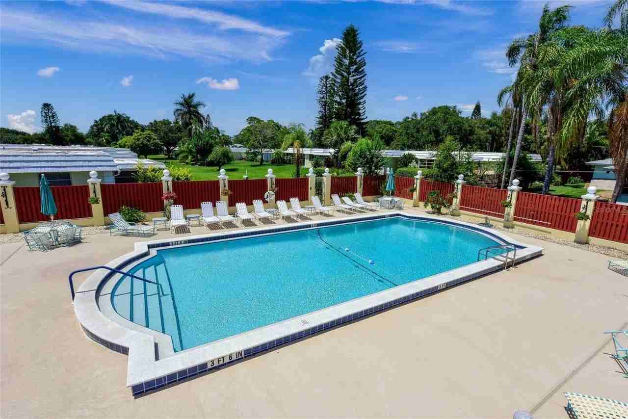 5823 Tidewood Ave #8 - Photo 4 of 40