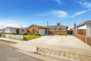 825 Mulberry Ave - Photo 1 of 1