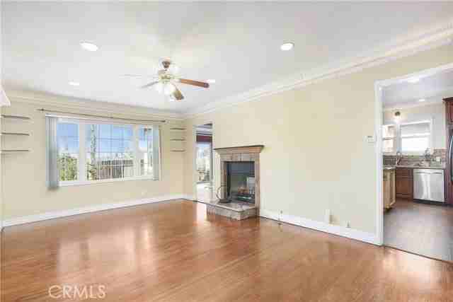 825 Mulberry Ave - Photo 3 of 8