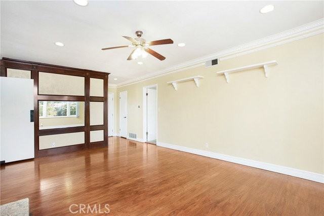 825 Mulberry Ave - Photo 5 of 8