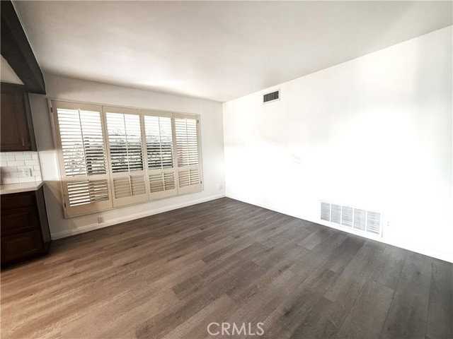 22831 Islamare Ln - Photo 5 of 8