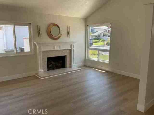 6437 E Calle Del Norte - Photo 3 of 8