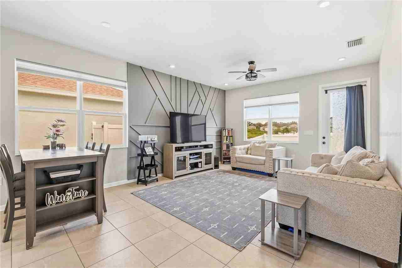 4608 Birdsong Dr - Photo 3 of 39