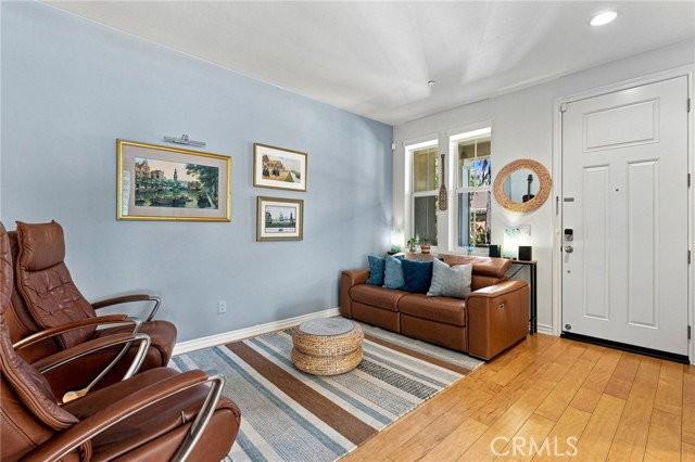 21380 Abigail Ln - Photo 5 of 8