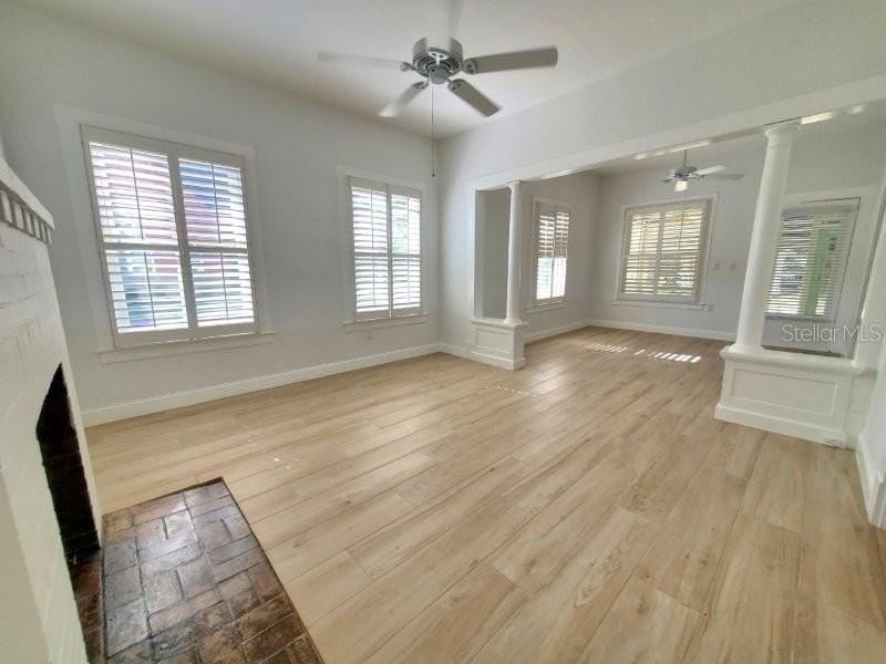 461 W Marion Ave - Photo 4 of 20