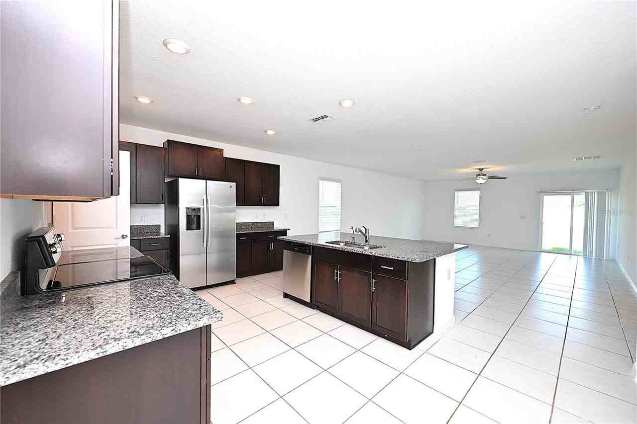 2767 Red Egret Dr - Photo 5 of 44