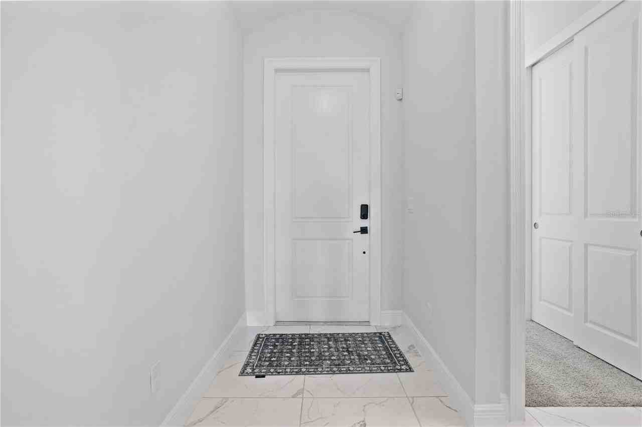 8204 Topsail Pl - Photo 5 of 50