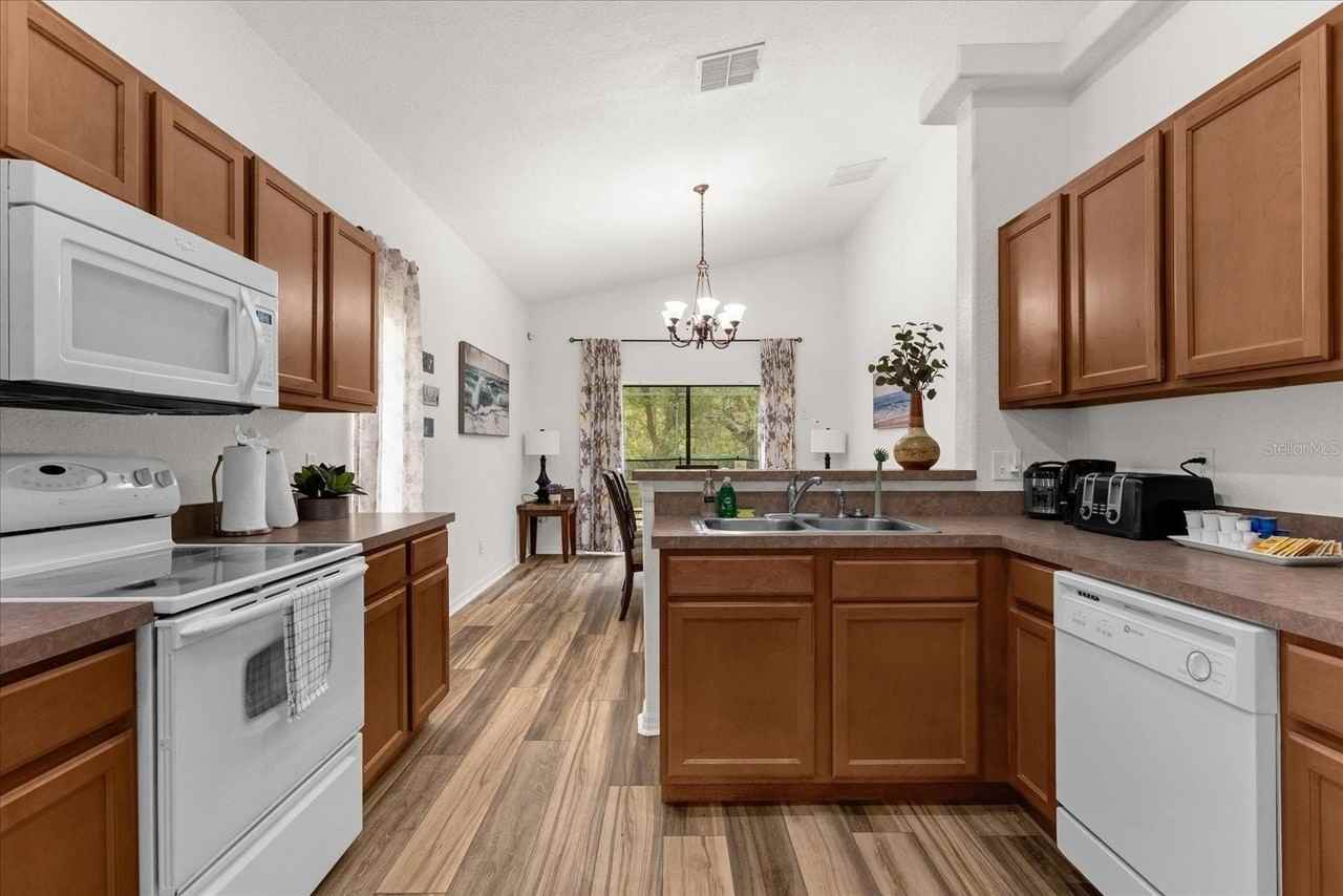 2794 Roccella Ct - Photo 6 of 18