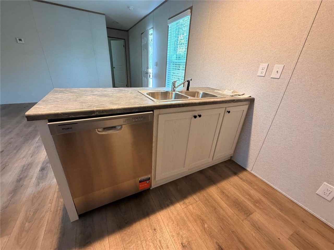 23947 Deer Rd - Photo 7 of 16