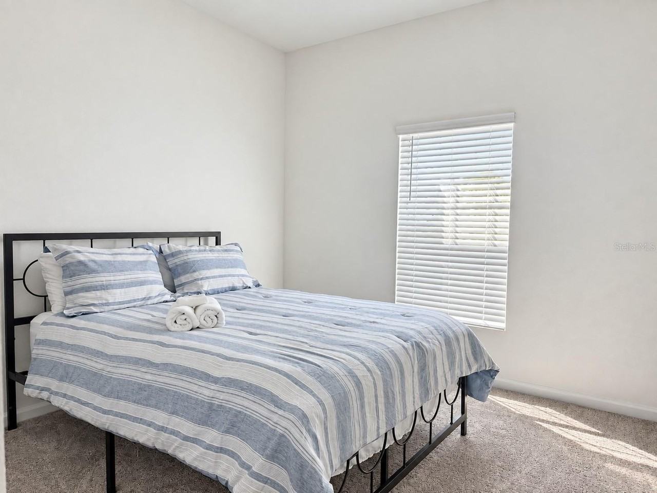 503 Hatteras Rd - Photo 3 of 21