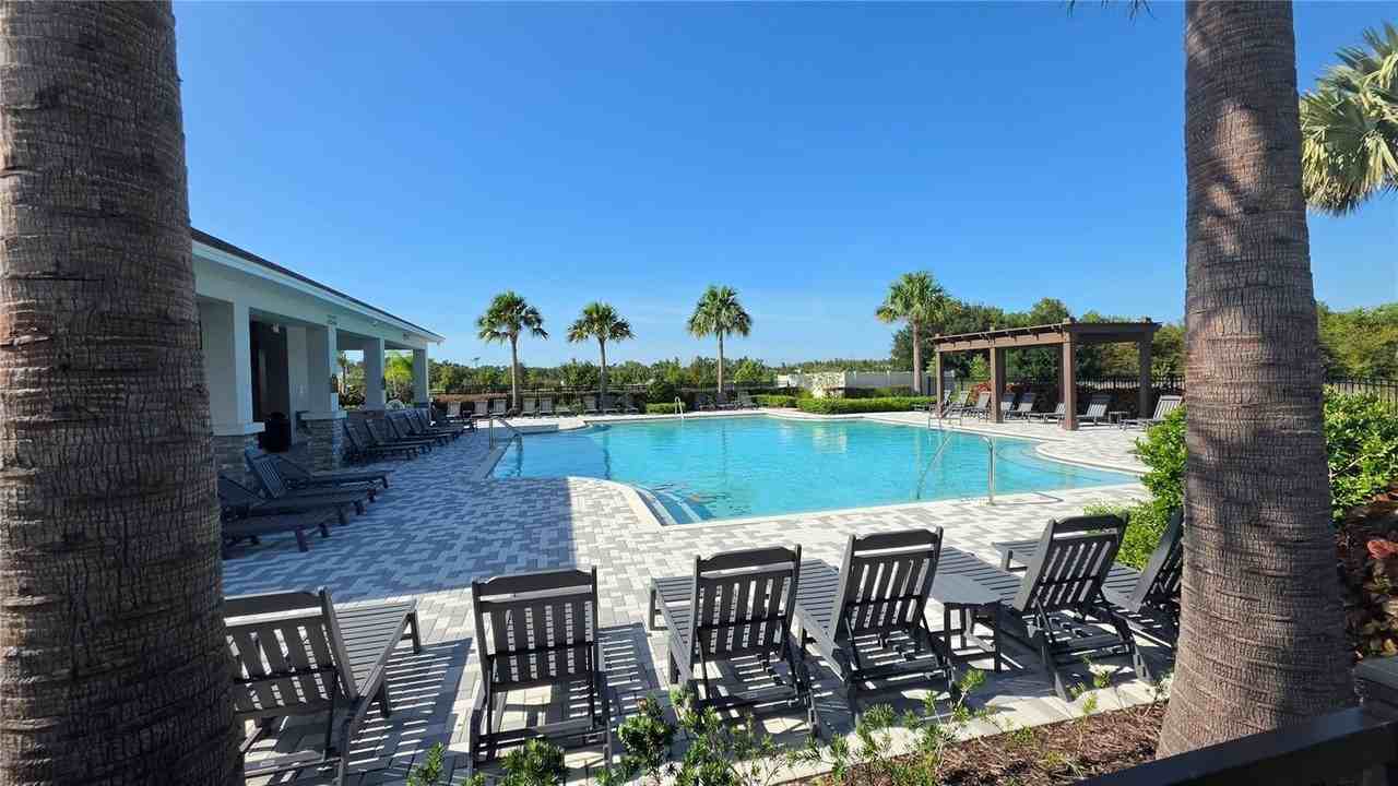 17588 Spanish Oak Loop - Photo 2 of 33