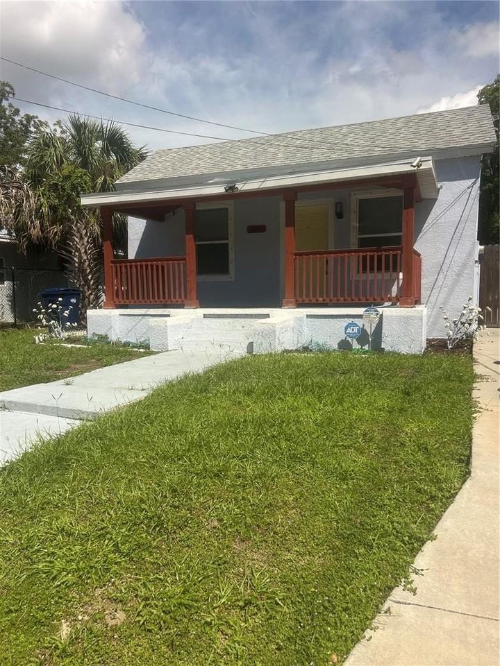 2626 E 28th Ave - Photo 2 of 9