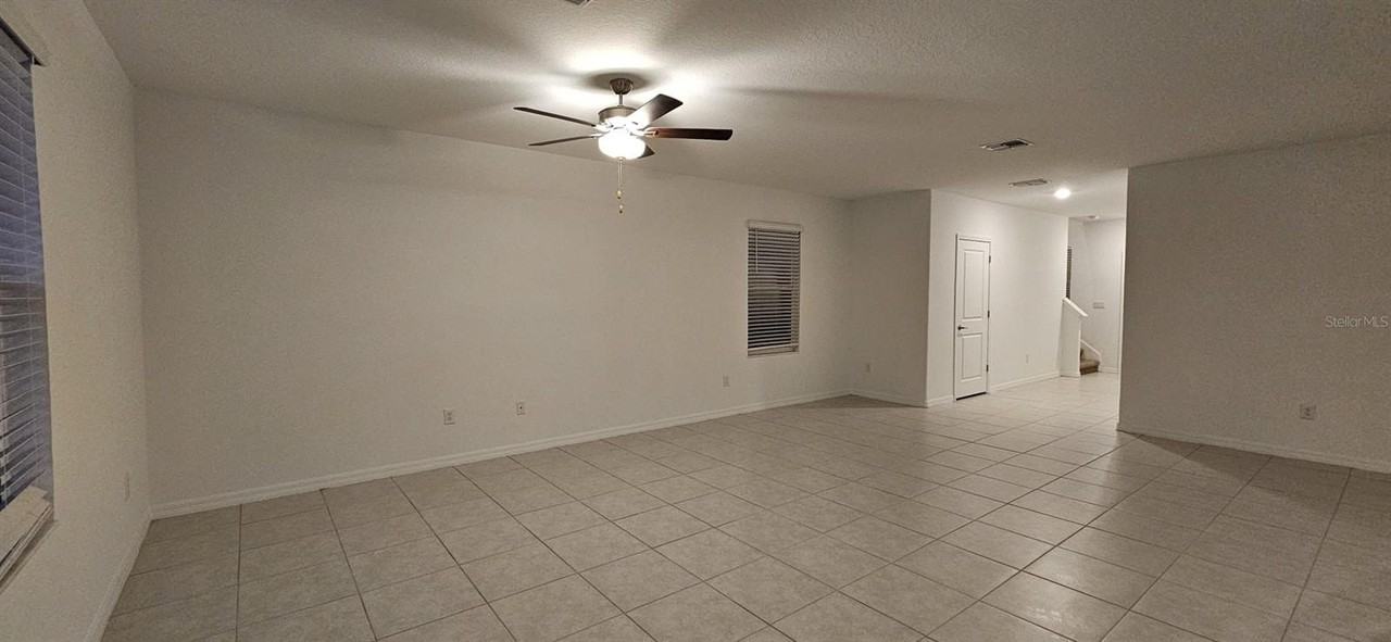 9910 Spanish Lime Ct - Photo 5 of 45