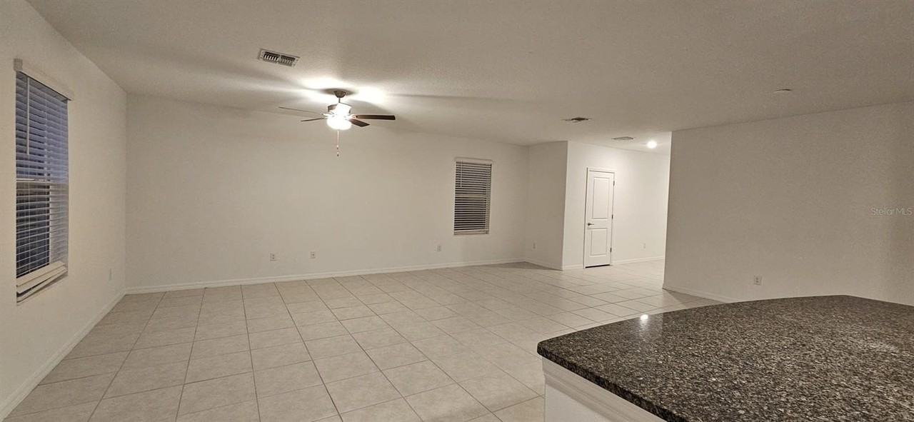 9910 Spanish Lime Ct - Photo 6 of 45