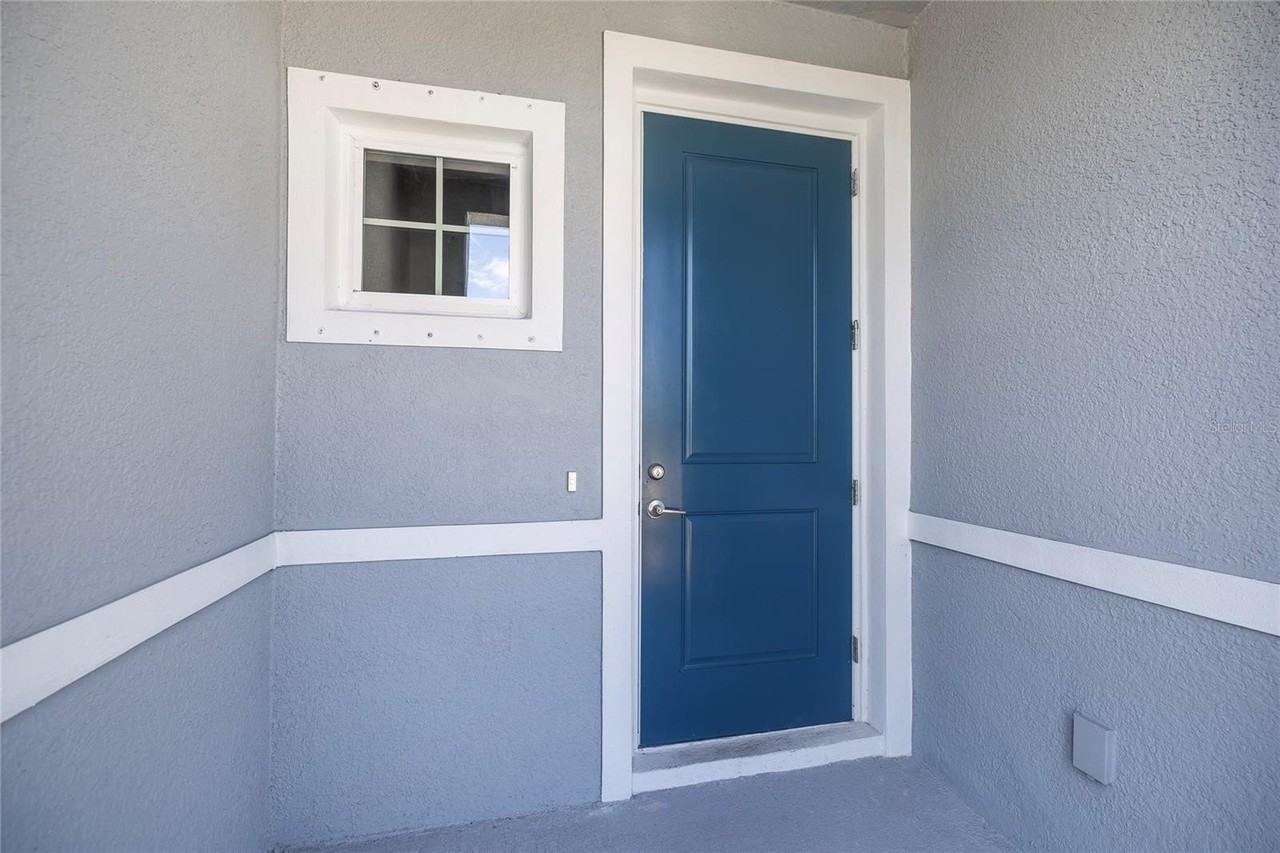 4298 Harbour Palm Dr - Photo 3 of 50