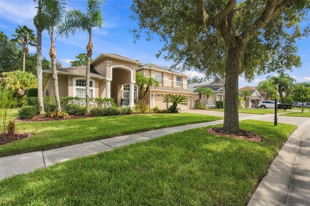 17323 Emerald Chase Dr - Photo 2 of 50