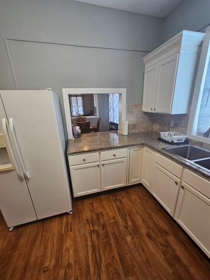 2408 N Albany Ave - Photo 6 of 9