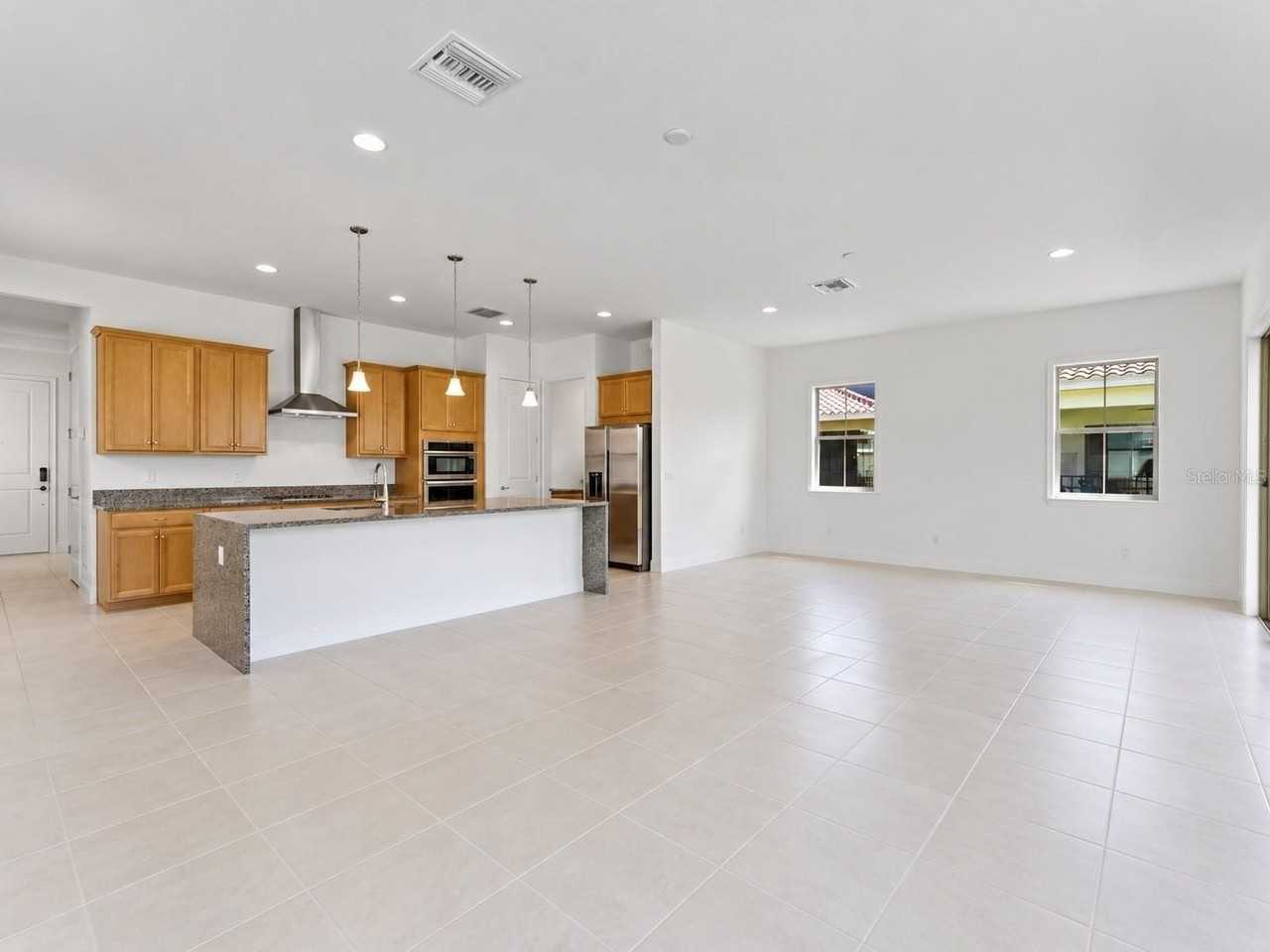 13306 Bromborough Dr - Photo 3 of 11