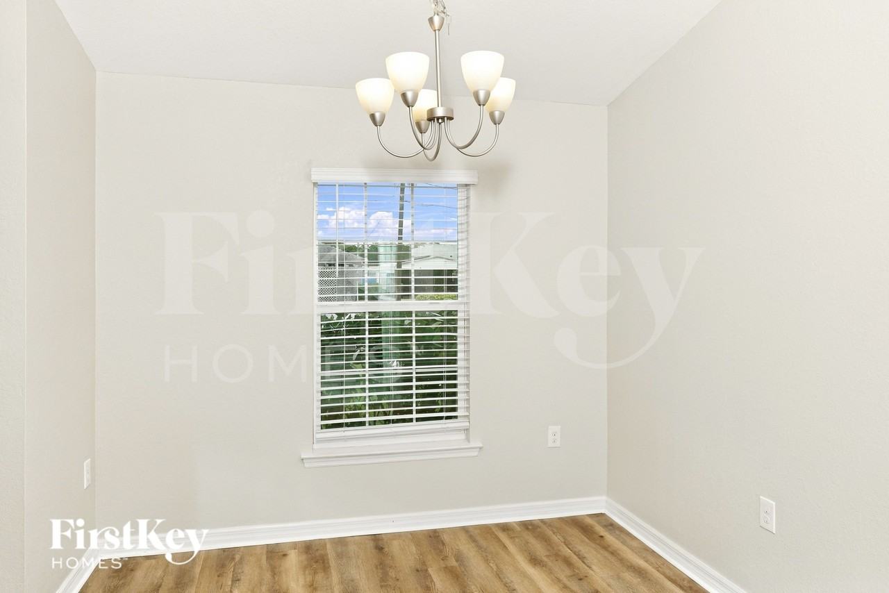 4611 Belladonna Ave - Photo 5 of 17