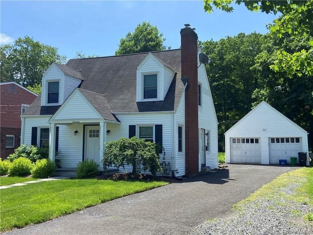 17 Harriman Ave - Photo 2 of 27