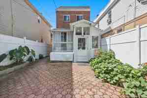 featured image of 7732 160th St