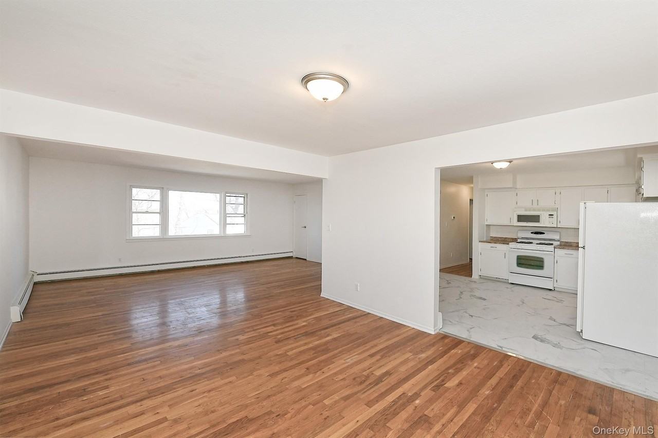 8 Harbor Hill Rd #2ndFL - Photo 6 of 19