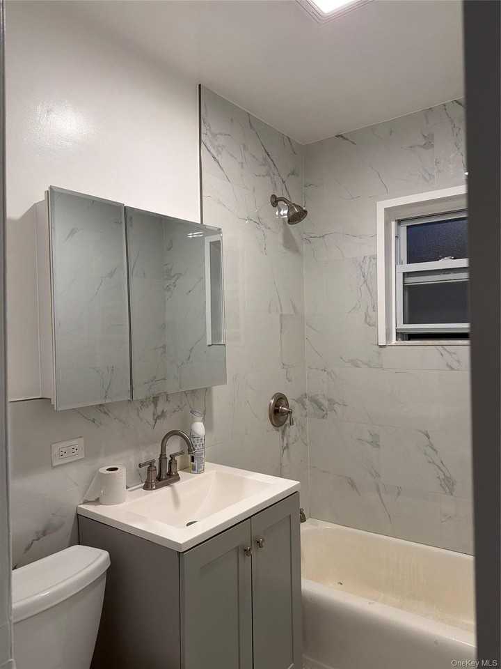2752 Curtis St - Photo 6 of 6