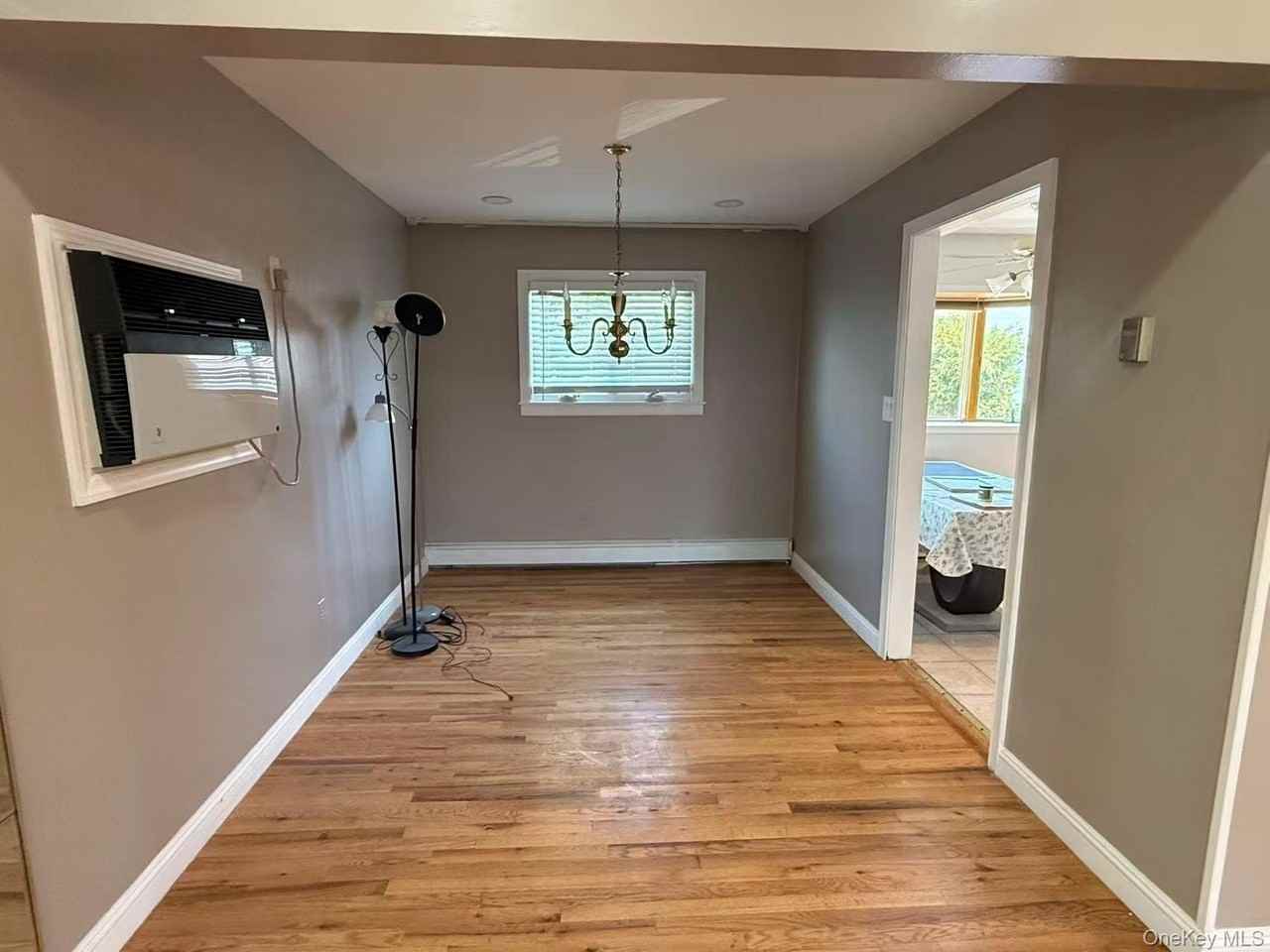 2607 Lindenmere Dr - Photo 5 of 13