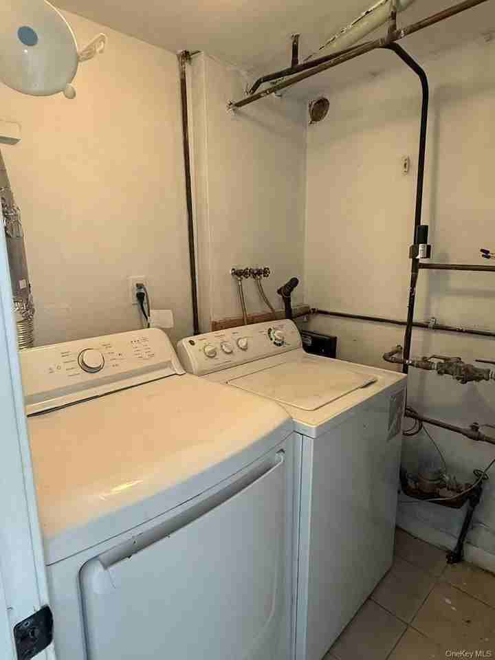 2607 Lindenmere Dr - Photo 7 of 13