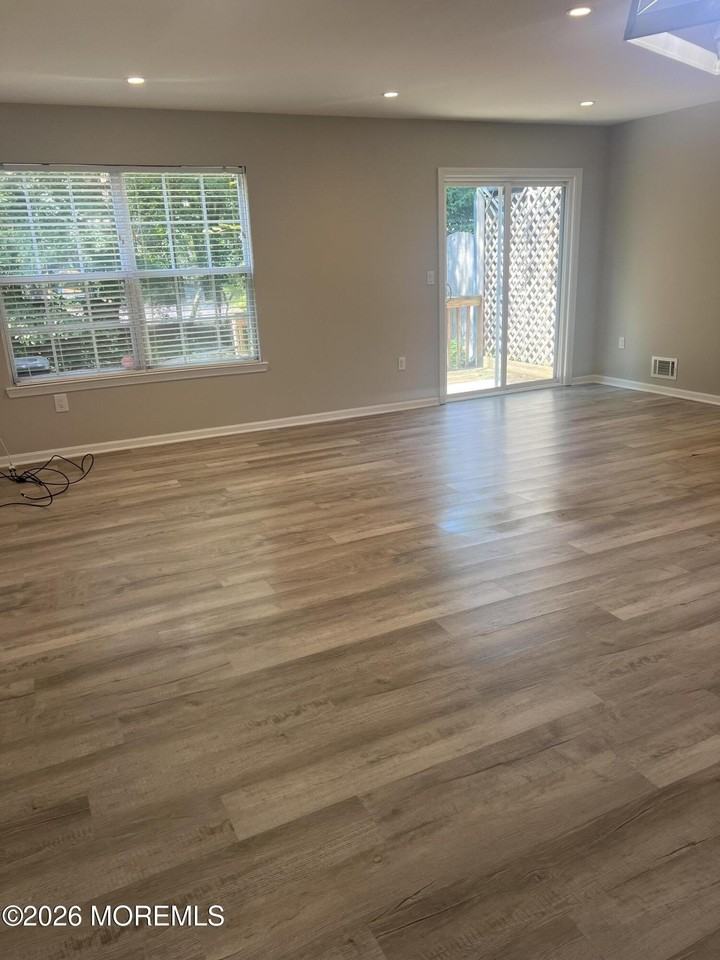 Shearwater Hallow Rd - Photo 5 of 13