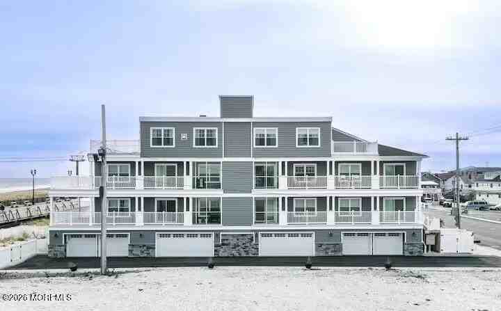 1515 Ocean Ave #2 - Photo 4 of 18
