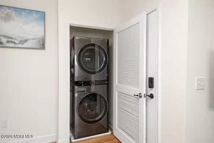 1515 Ocean Ave #2 - Photo 6 of 18
