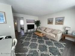 1401 Boulevard #B8 - Photo 4 of 9