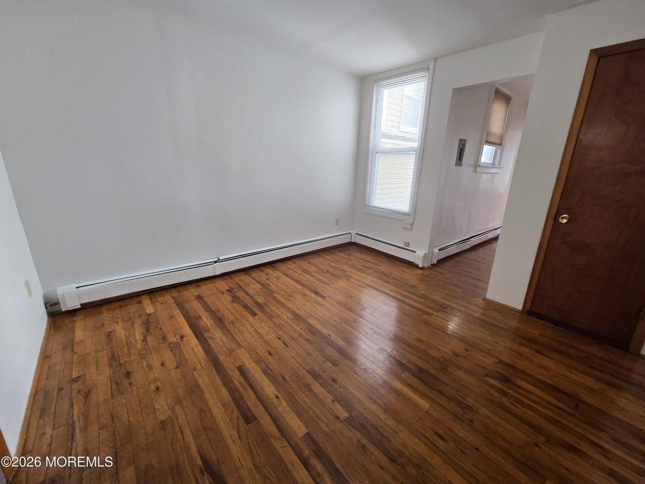 162 Kearny Ave #4 - Photo 7 of 7