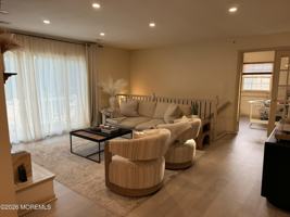 featured image of 137 Pierce Dr