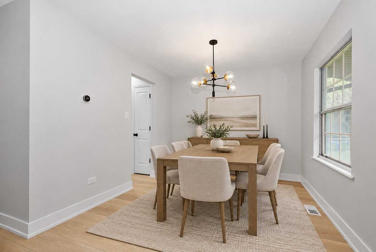 8161 W Orchard Dr - Photo 6 of 28