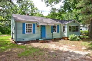 featured image of 2752 Alden St #1