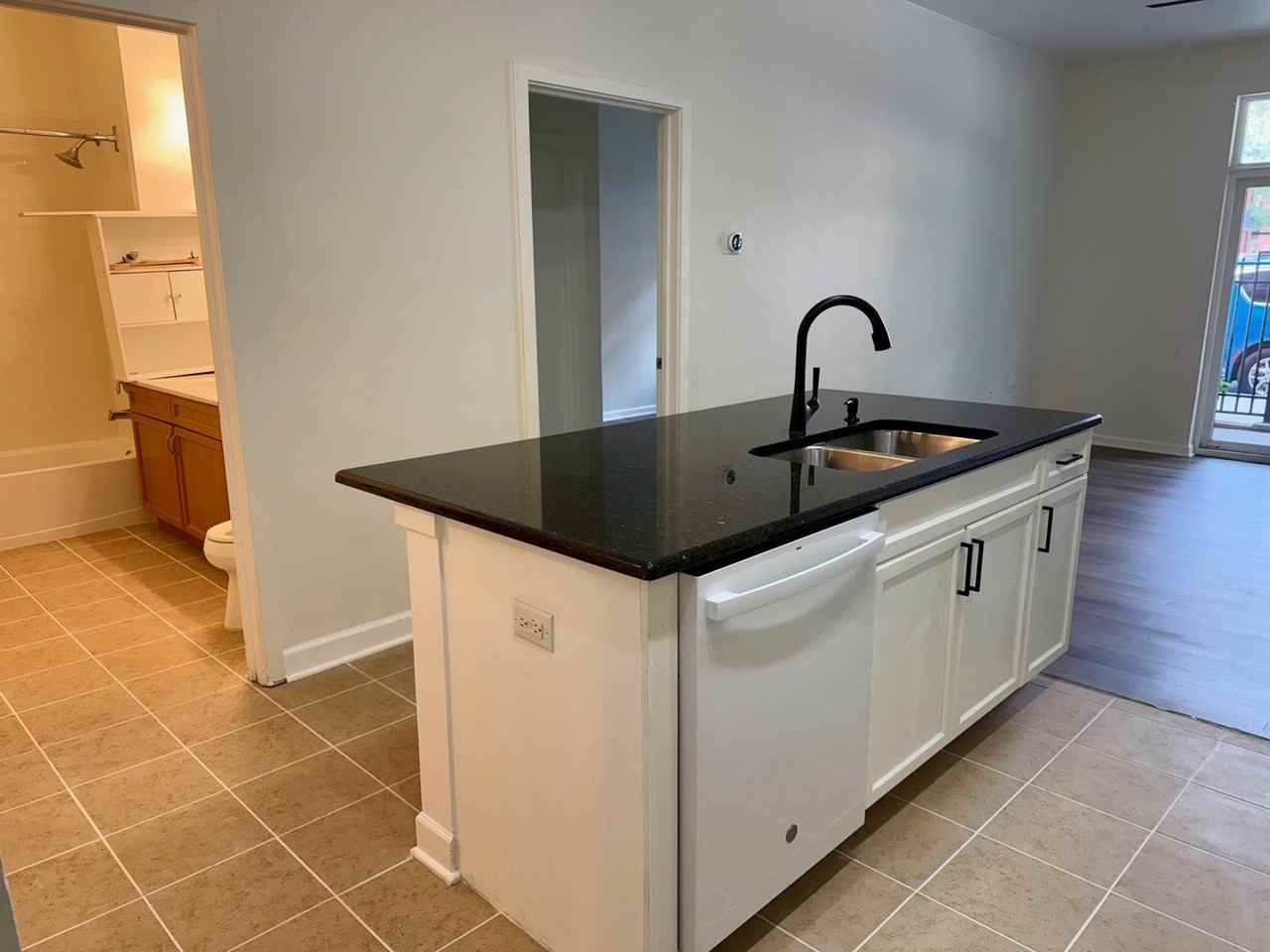 1351 S Halsted St #105 - Photo 3 of 6