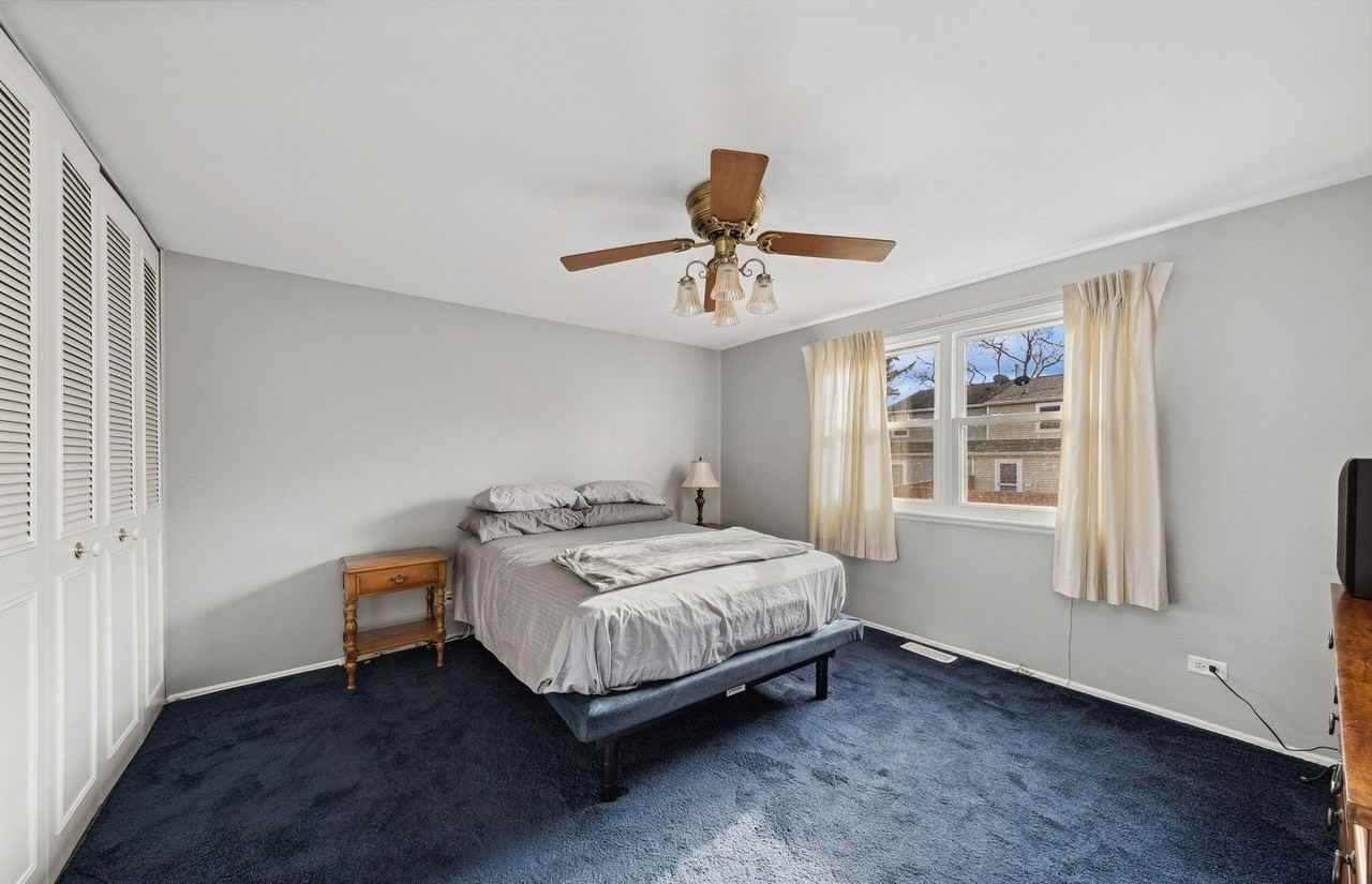1817 Carlisle Ct #1817 - Photo 5 of 10