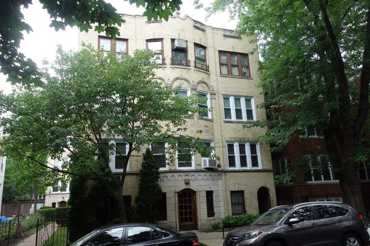 1436 W Thome Ave #1C