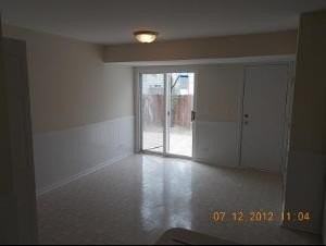 1085 Symphony Dr - Photo 6 of 10