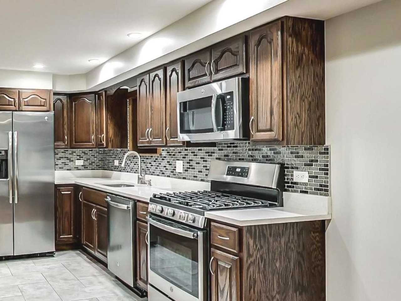 4850 N Albany Ave - Photo 4 of 28