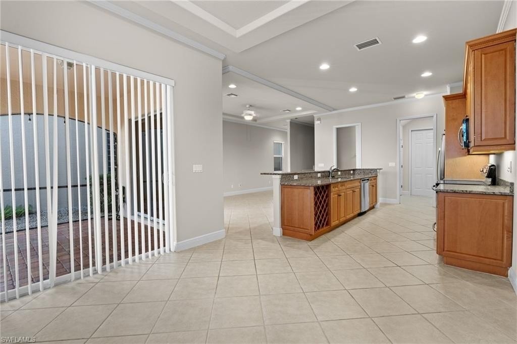 5717 Mango Cir #5717 - Photo 4 of 27